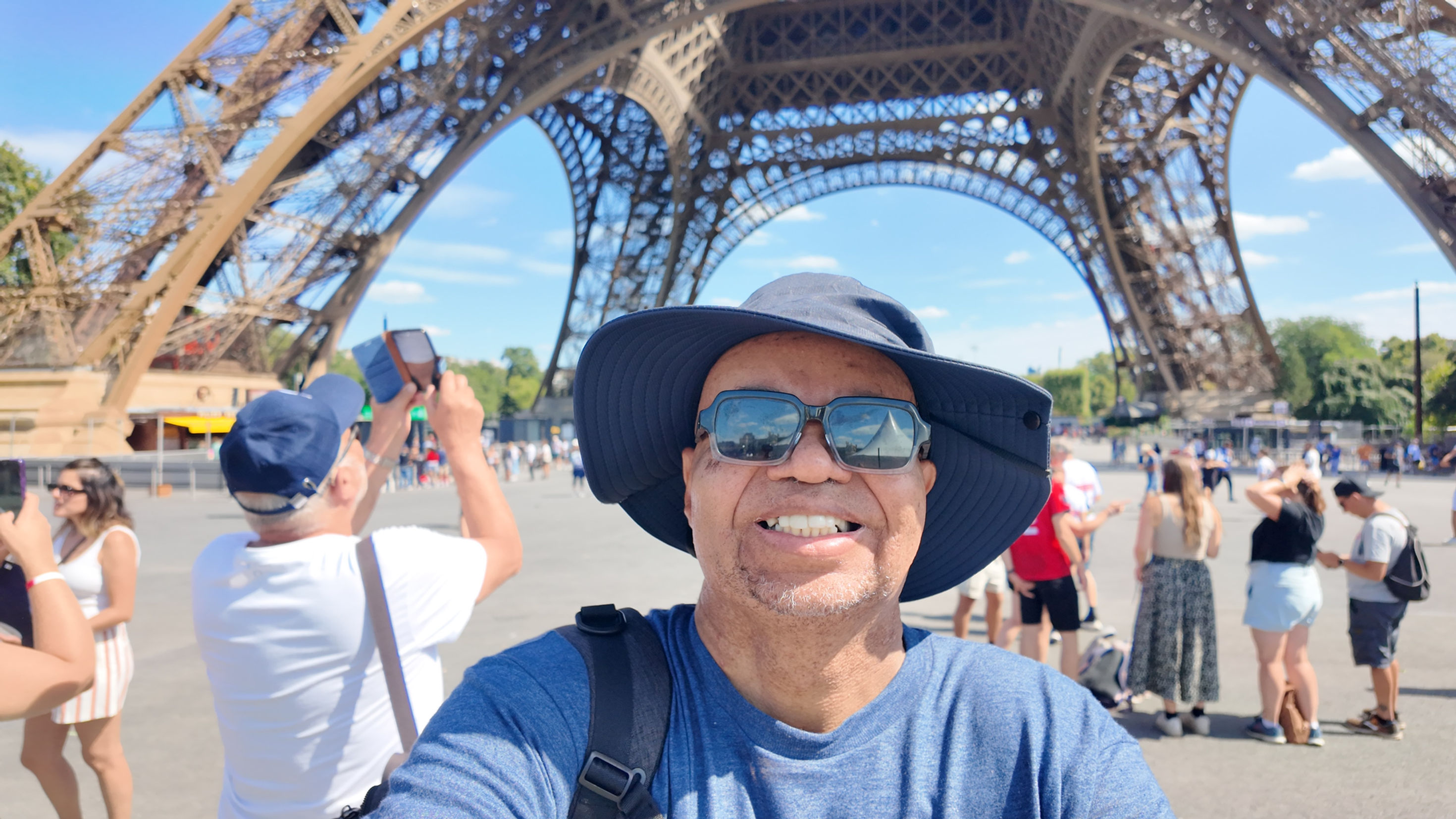 The Eiffel Tower and Arc de Triomphe